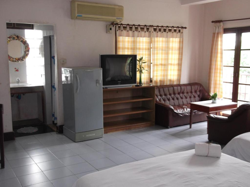 Rim Ping Guest House Чиангмай Экстерьер фото